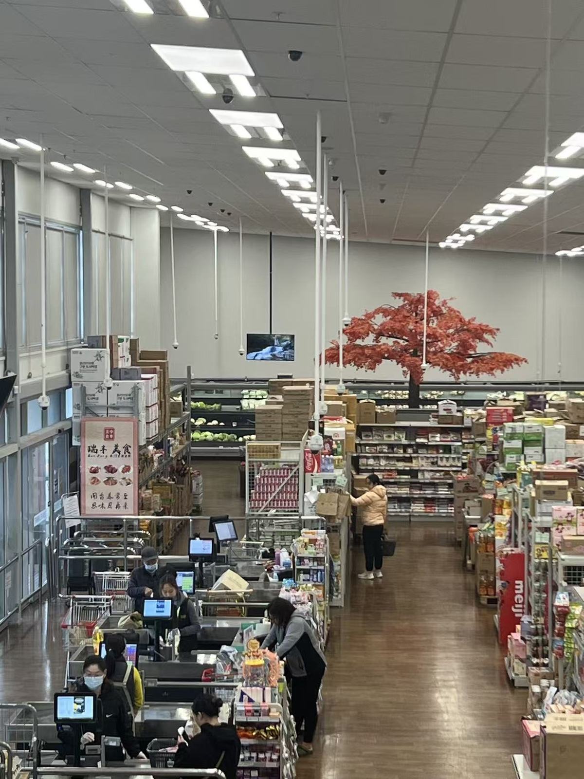 Golden Apple Henderson checkout and aisle camera coverage from an elevated view